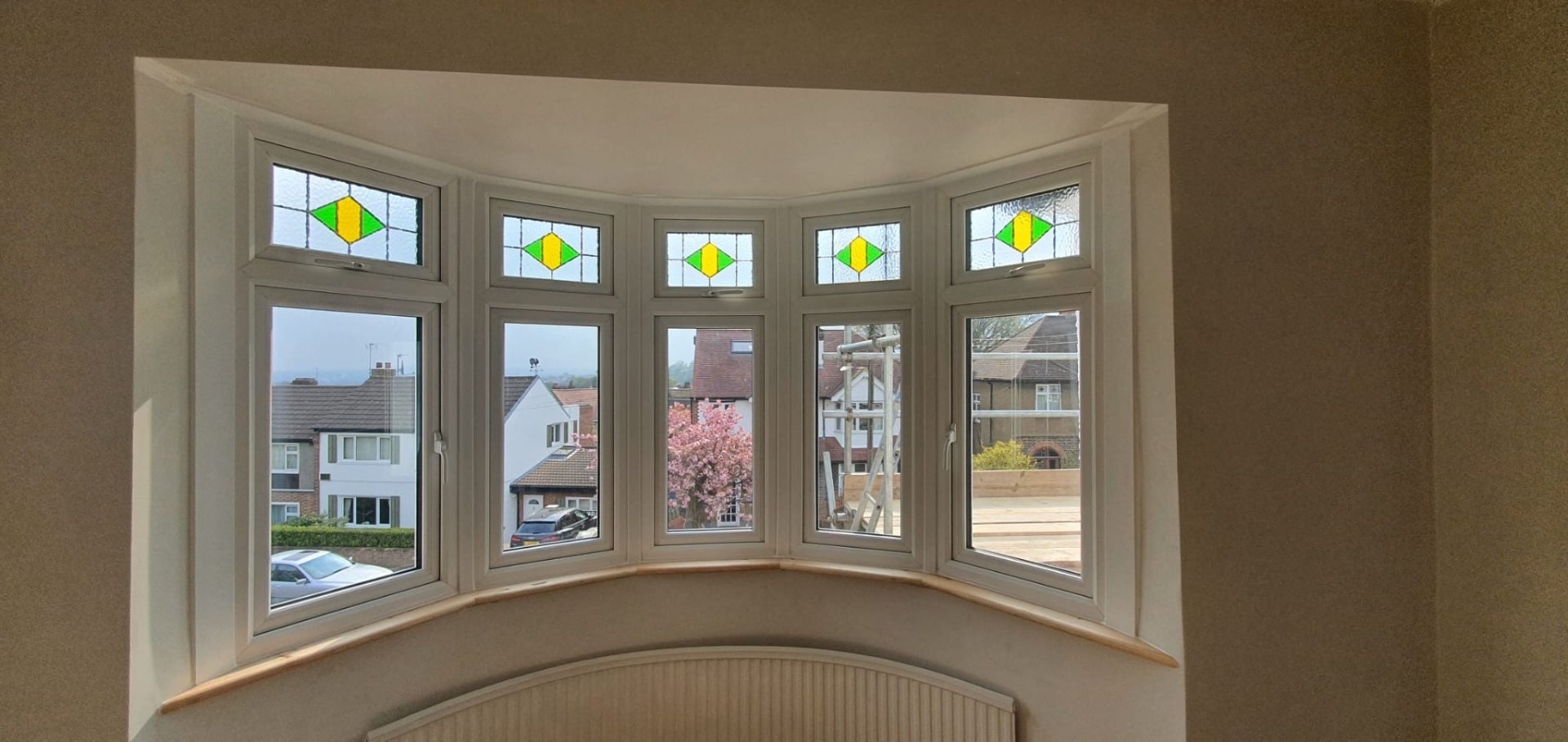 Bay Windows, installation 29